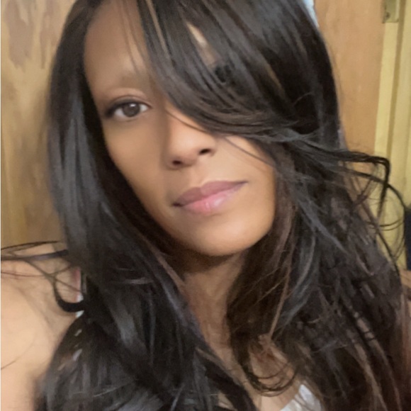 Meet your Posher, Tanya - Picture 14 of 16